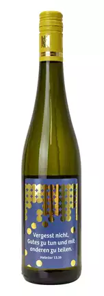 Weißwein mit Etikett "Gutes tun" (7,00 EUR/Liter), Riesling